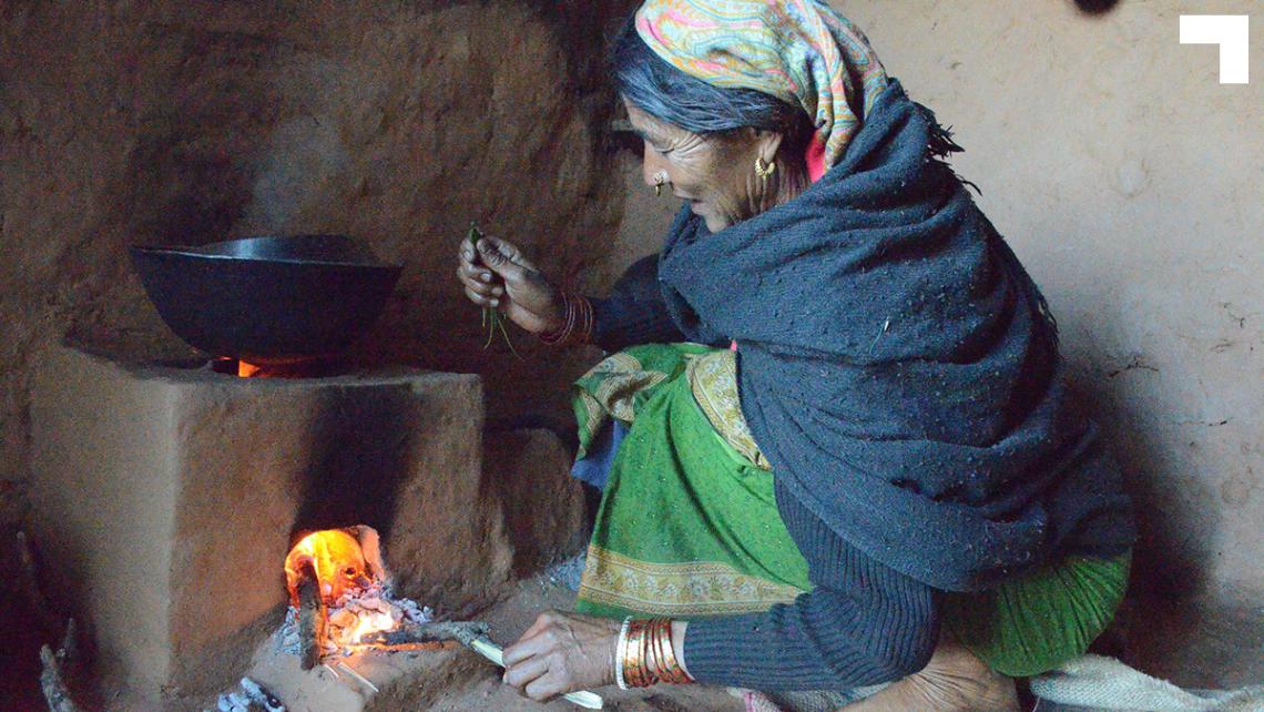 https://www.goldstandard.org/sites/default/files/styles/blog_1140x642/public/cookstove_0.jpg?itok=ABNH3Ls0